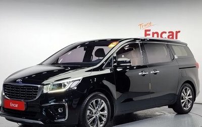 KIA Carnival III, 2020 год, 2 300 000 рублей, 1 фотография