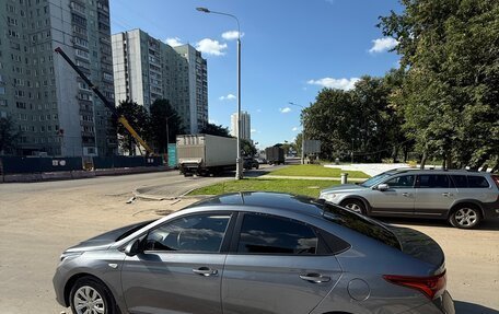 Hyundai Solaris II рестайлинг, 2017 год, 1 350 000 рублей, 2 фотография