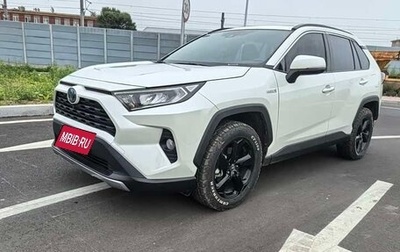 Toyota RAV4, 2022 год, 2 635 000 рублей, 1 фотография
