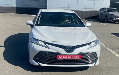 Toyota Camry, 2020 год, 3 000 000 рублей, 1 фотография