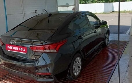 Hyundai Solaris II рестайлинг, 2017 год, 1 220 000 рублей, 4 фотография