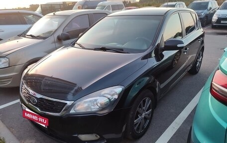 KIA cee'd I рестайлинг, 2010 год, 700 000 рублей, 4 фотография
