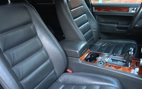 Volkswagen Touareg III, 2006 год, 950 000 рублей, 5 фотография