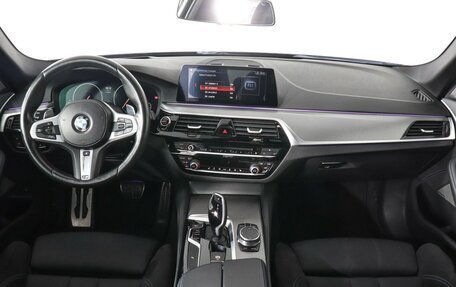 BMW 5 серия, 2018 год, 4 197 000 рублей, 11 фотография