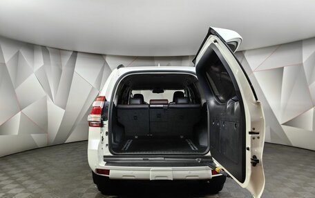 Toyota Land Cruiser Prado 150 рестайлинг 2, 2017 год, 3 297 000 рублей, 9 фотография