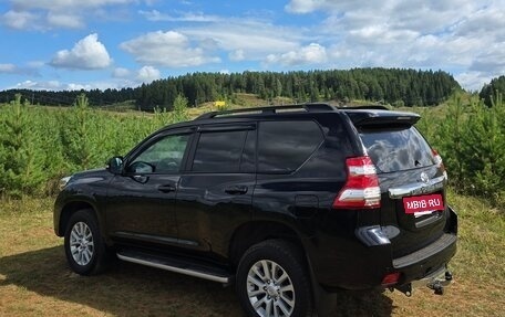 Toyota Land Cruiser Prado 150 рестайлинг 2, 2016 год, 6 250 000 рублей, 3 фотография