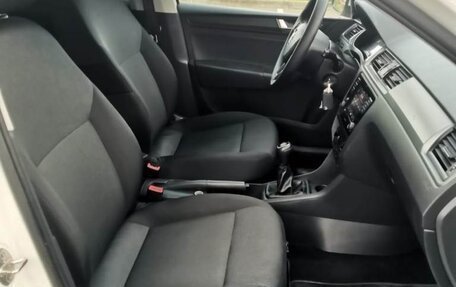 Skoda Rapid I, 2018 год, 930 000 рублей, 11 фотография