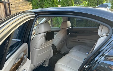 BMW 7 серия, 2014 год, 3 000 000 рублей, 3 фотография