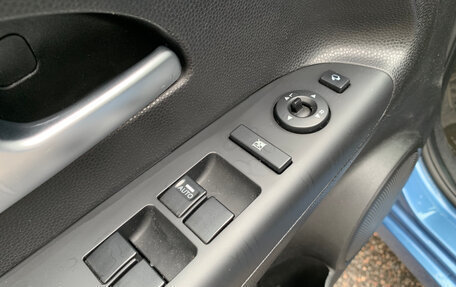 KIA Venga I, 2013 год, 999 000 рублей, 11 фотография