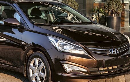 Hyundai Solaris II рестайлинг, 2015 год, 825 000 рублей, 8 фотография
