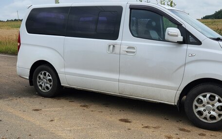 Hyundai Grand Starex Grand Starex I рестайлинг 2, 2013 год, 1 850 000 рублей, 3 фотография