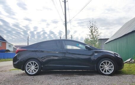 Hyundai Elantra V, 2014 год, 750 000 рублей, 3 фотография