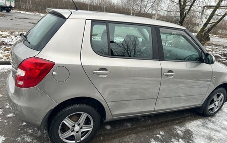 Skoda Fabia II, 2011 год, 800 000 рублей, 2 фотография