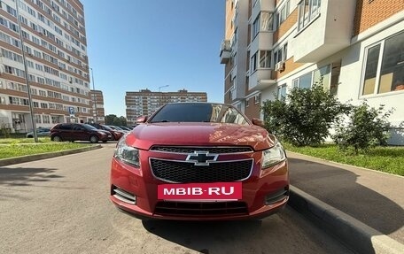 Chevrolet Cruze II, 2010 год, 420 000 рублей, 3 фотография