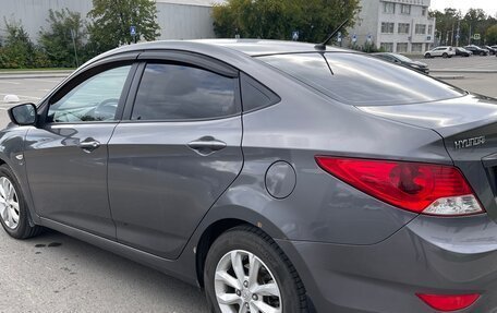 Hyundai Solaris II рестайлинг, 2013 год, 960 000 рублей, 6 фотография