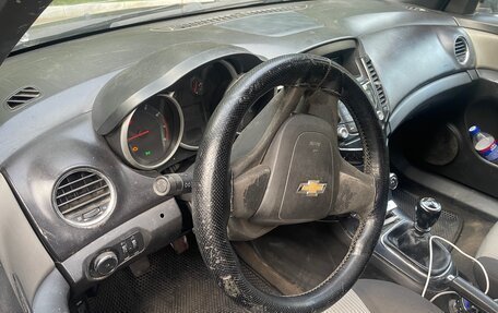 Chevrolet Cruze II, 2011 год, 350 000 рублей, 2 фотография