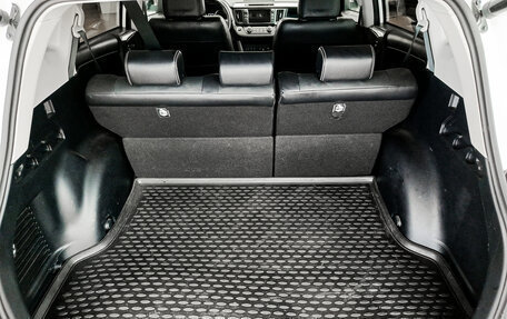 Toyota RAV4, 2019 год, 2 648 000 рублей, 12 фотография