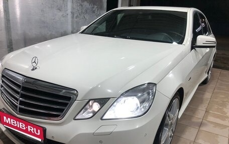Mercedes-Benz E-Класс, 2012 год, 1 750 000 рублей, 2 фотография