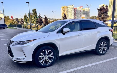 Lexus RX IV рестайлинг, 2021 год, 4 900 000 рублей, 2 фотография