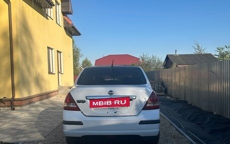 Nissan Tiida, 2008 год, 590 000 рублей, 2 фотография