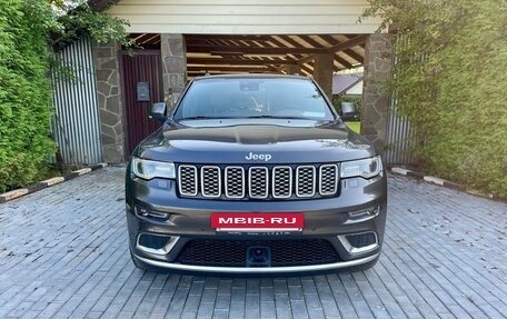 Jeep Grand Cherokee, 2017 год, 3 990 000 рублей, 2 фотография