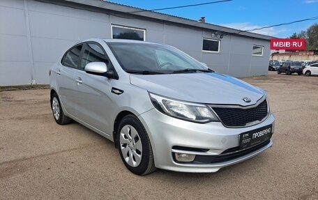 KIA Rio III рестайлинг, 2016 год, 1 100 000 рублей, 3 фотография