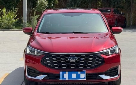Ford Focus IV, 2021 год, 1 290 000 рублей, 2 фотография