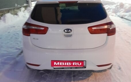 KIA Rio III рестайлинг, 2013 год, 890 000 рублей, 3 фотография
