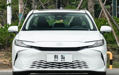 Toyota Camry, 2025 год, 2 895 555 рублей, 2 фотография