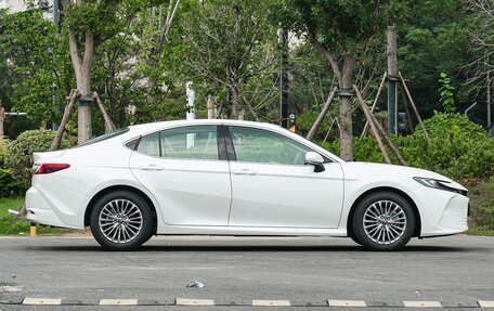 Toyota Camry, 2025 год, 2 895 555 рублей, 4 фотография