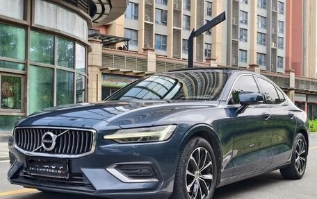 Volvo S60 III, 2021 год, 2 340 000 рублей, 3 фотография