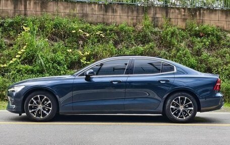 Volvo S60 III, 2021 год, 2 340 000 рублей, 4 фотография