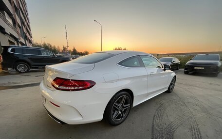 Mercedes-Benz C-Класс, 2019 год, 4 200 000 рублей, 5 фотография