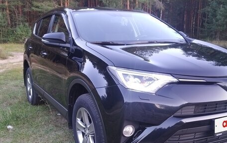 Toyota RAV4, 2019 год, 2 580 000 рублей, 3 фотография
