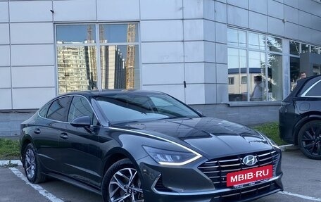 Hyundai Sonata VIII, 2020 год, 1 999 000 рублей, 3 фотография