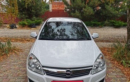 Opel Astra H, 2010 год, 785 000 рублей, 3 фотография