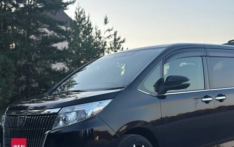 Toyota Esquire I, 2015 год, 2 000 000 рублей, 5 фотография