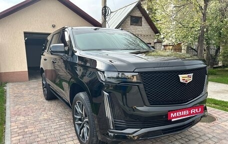 Cadillac Escalade V, 2021 год, 10 900 000 рублей, 3 фотография