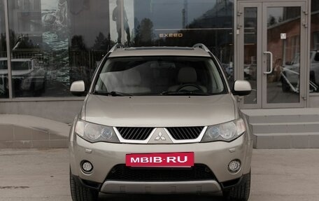Mitsubishi Outlander III рестайлинг 3, 2008 год, 1 200 000 рублей, 2 фотография