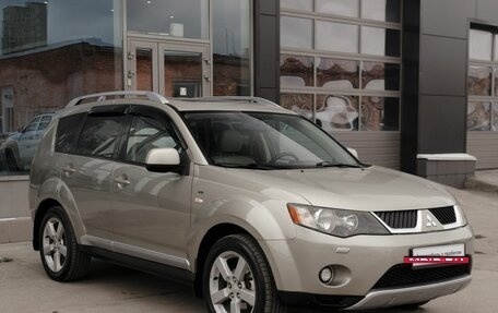 Mitsubishi Outlander III рестайлинг 3, 2008 год, 1 200 000 рублей, 3 фотография