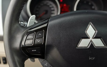 Mitsubishi Outlander III рестайлинг 3, 2008 год, 1 200 000 рублей, 12 фотография