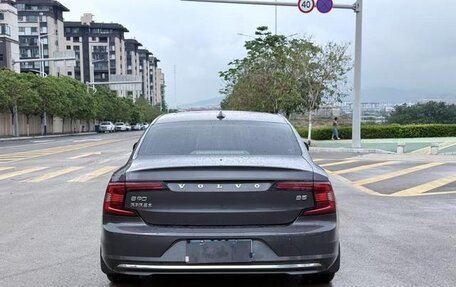 Volvo S90 II рестайлинг, 2021 год, 2 800 000 рублей, 5 фотография