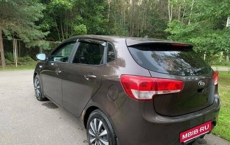 KIA Rio III рестайлинг, 2016 год, 800 000 рублей, 14 фотография