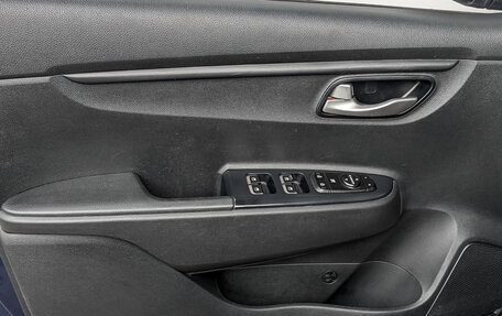 KIA Rio IV, 2021 год, 1 000 000 рублей, 18 фотография