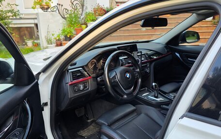 BMW 3 серия, 2015 год, 2 990 000 рублей, 9 фотография