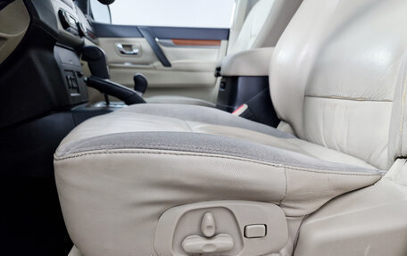 Mitsubishi Pajero IV, 2007 год, 1 220 000 рублей, 9 фотография