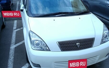 Toyota Opa I рестайлинг, 2002 год, 505 000 рублей, 2 фотография