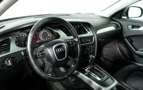 Audi A4, 2011 год, 589 898 рублей, 11 фотография