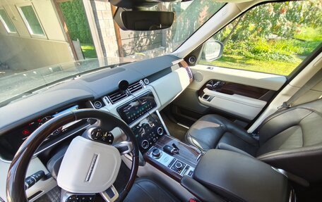 Land Rover Range Rover IV рестайлинг, 2018 год, 7 900 000 рублей, 10 фотография