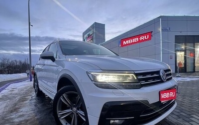 Volkswagen Tiguan II, 2019 год, 2 700 000 рублей, 1 фотография